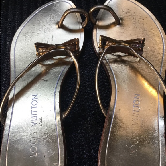 Louis Vuitton Gold Bow Sandals size 37 - Picture 5 of 15